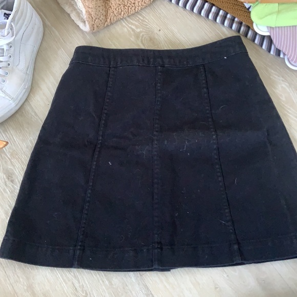 Black denim skirt - Picture 2 of 3